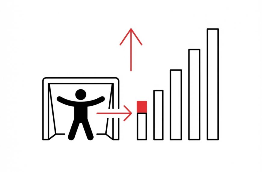 Стала известна зарплата российского вратаря ПСЖ Матвея Сафонова